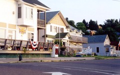 [photo]